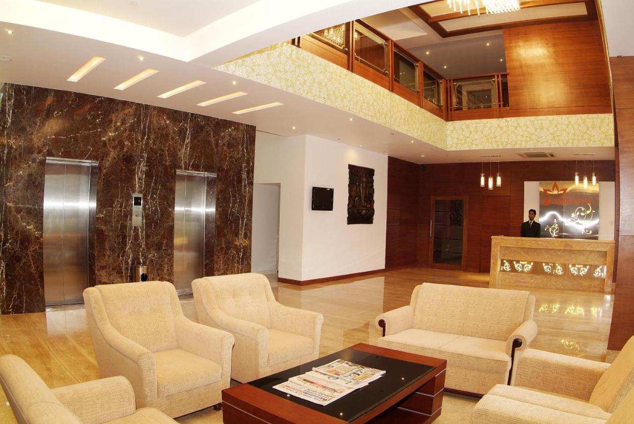Parijatha Gateway Hotel Бангалор Екстериор снимка